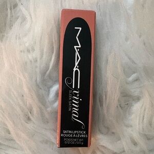 MAC M·A·CXIMAL SLEEK SATIN LIPSTICK in Fleshpot